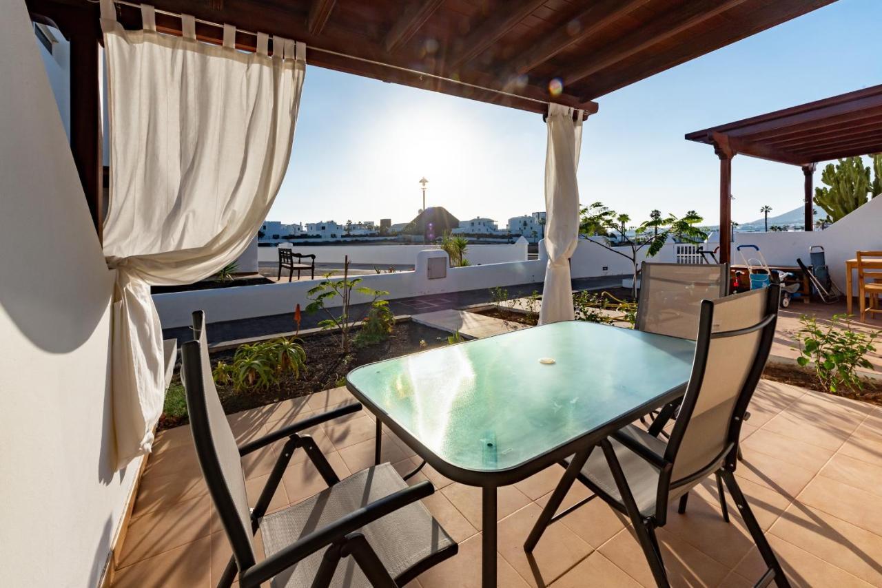 El Buen Retiro Villa Playa Blanca  Exteriör bild