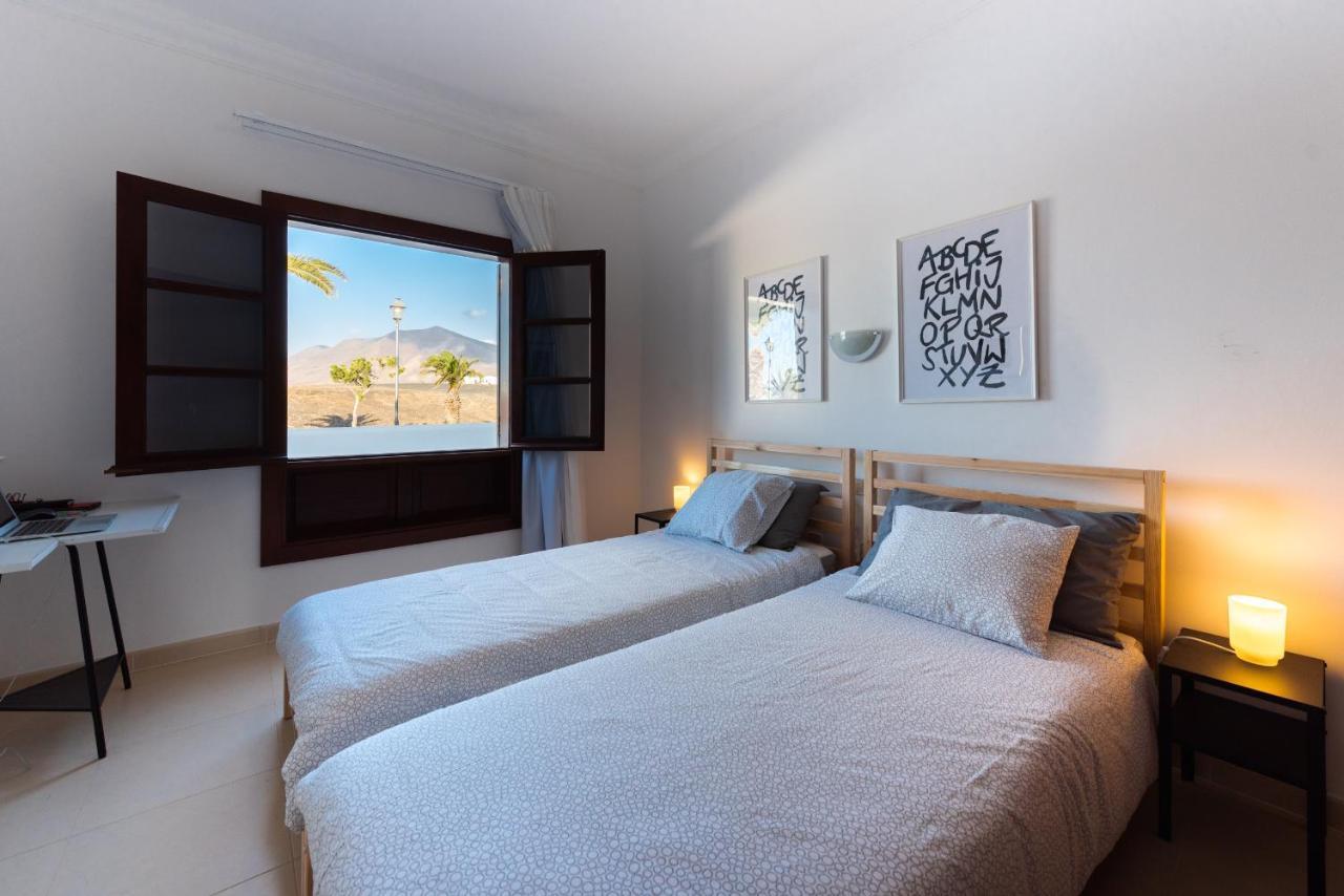 El Buen Retiro Villa Playa Blanca  Exteriör bild